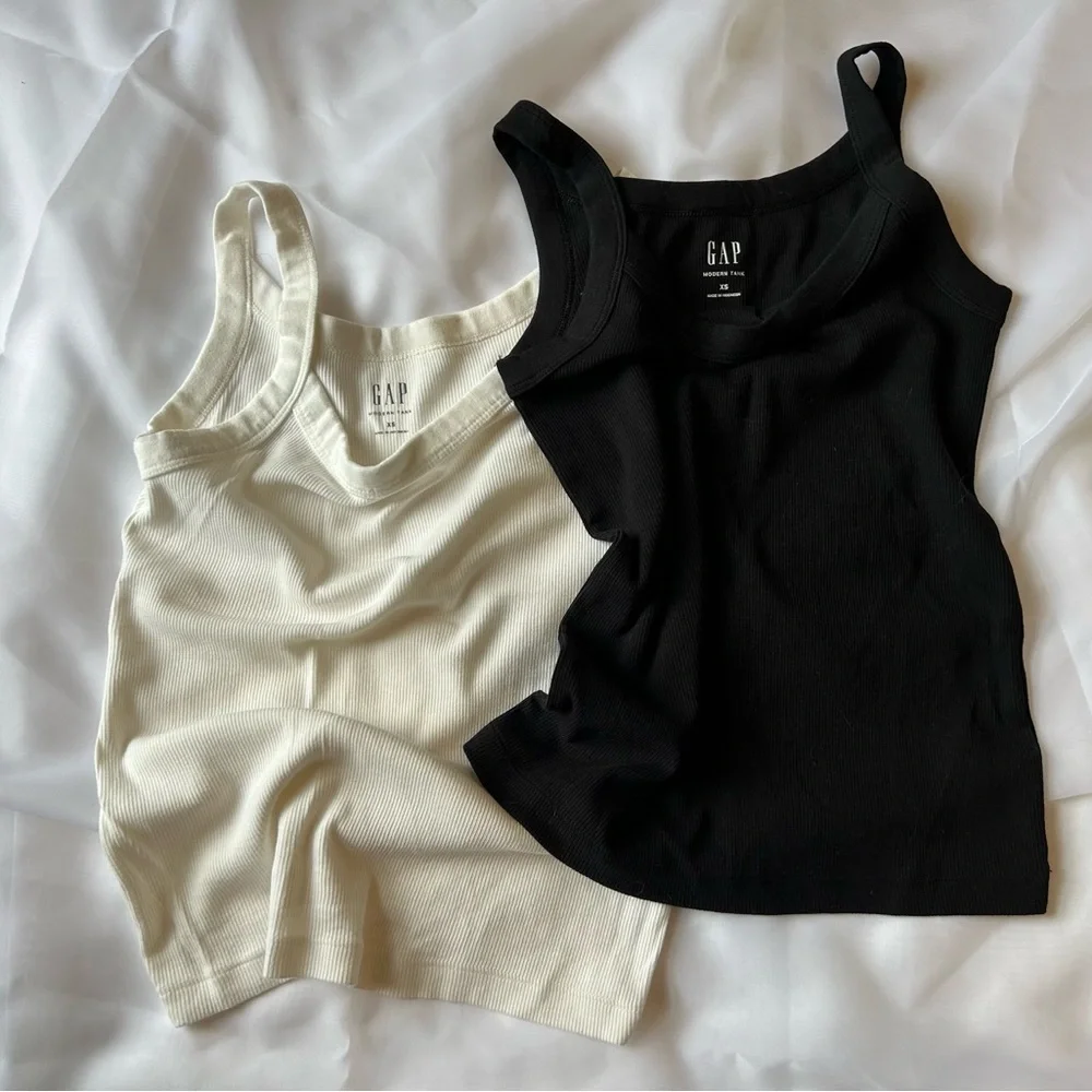 GAP 2 Pack Ribbed Tanks - Picture 1 of 3